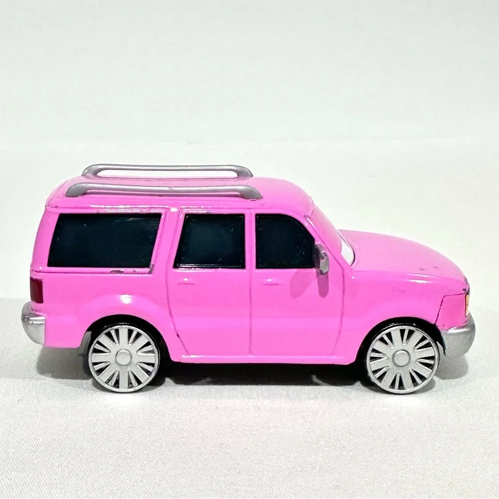 Disney Cars Frank Pinkerton Deluxe Oversized Die-cast Mattel